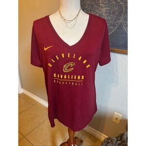 Nike Cleveland Cavaliers Dri Fit Athletic Cut Short Sleeve V Neck Top Size Large